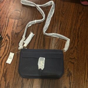 Elegant Black Crossbody Bag